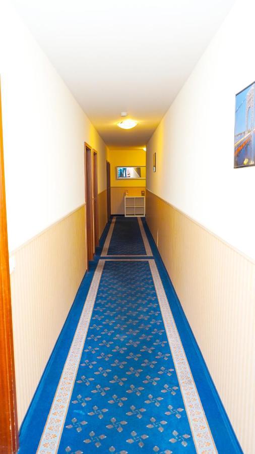 Itm Hotel Deutsches Haus Hamburg Ngoại thất bức ảnh